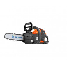 HUSQVARNA KETTINGZAAG 240 I MET ACCU BLI30 EN LADER 40-C80